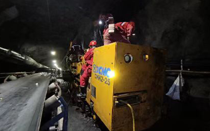 综掘装备上新！币游CMM2-25煤矿用锚杆钻车首发