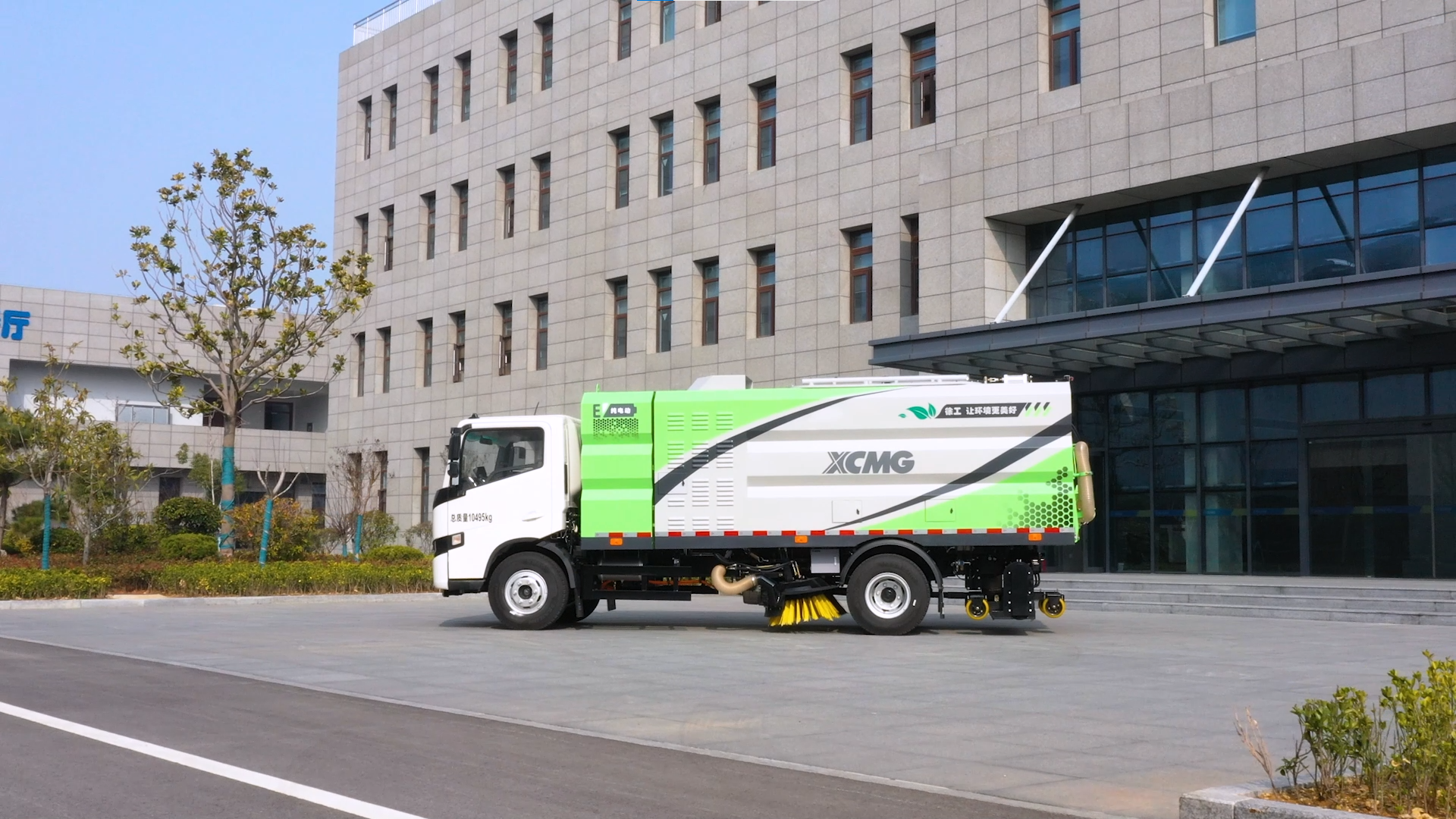 【新品争先看】无惧灰尘挑战，，，，币游干湿两用吸尘车强势来袭！